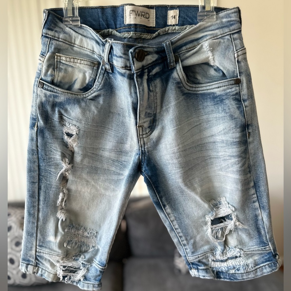 FWRD Denim Boys Distressed Denim Jean Shorts   Size 14
